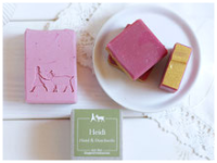 Handgefertigt in den Schweizer Alpen und 100% Palmölfrei